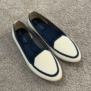 Kelly & Katie flats / ballet navy and cream